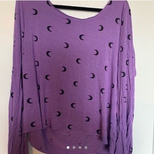 Hot Topic 2X Purple Moons Shirt